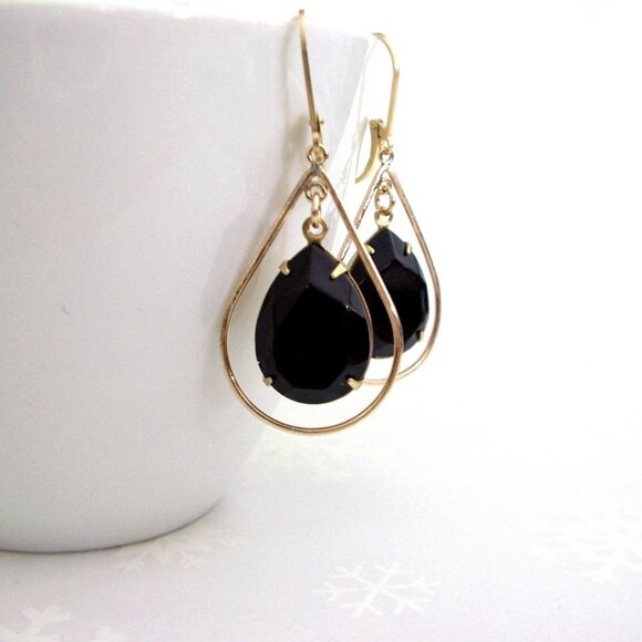 Vintage Rhinestone Earrings, Black Teardrop Earrings, Gold Fill Leverbac… - Picture 8 of 9